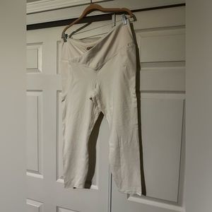 Fabletics crossover pureluxe 7/8 leggings